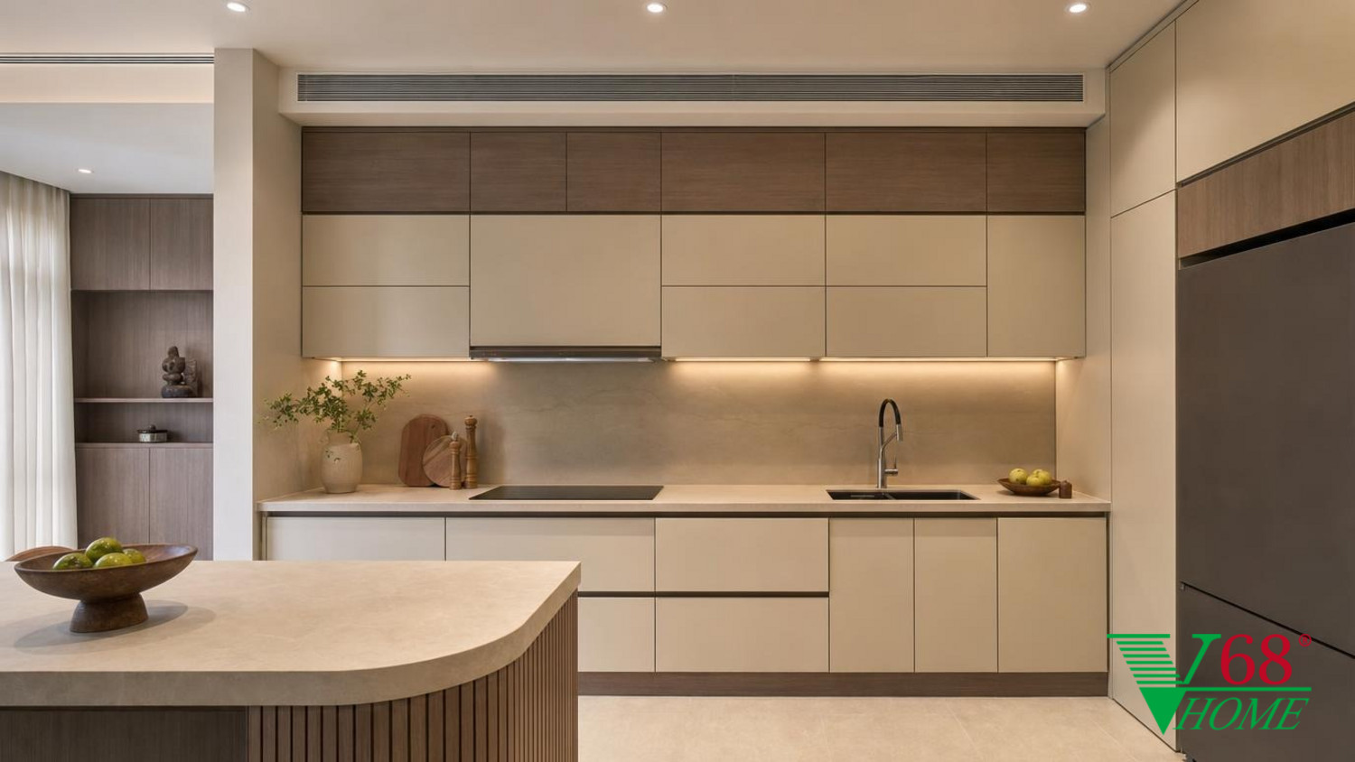 Phòng bếp Hiện đại nội thất nhà phố hiện đại gỗ công nghiệp cao cấp bề mặt mờ, đá tự nhiên, da hoặc vải dệt, kính trà và kim loại màu champagne phối cảnh 3D V68 Home